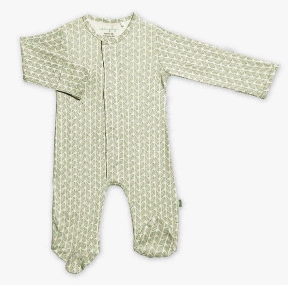 Simply Magnetic Me Green Cable Leaf Organic Cotton Footie. Elegant simple print